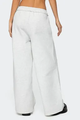 Pantalón buzo oversized kori de Edikted en Pantalones para argentina