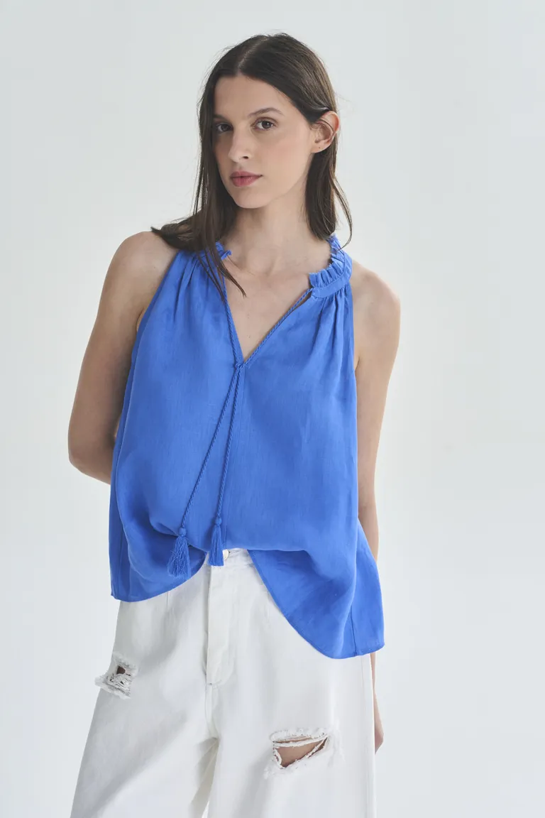 Blusa sin mangas de corte asimétrico en color azul para mujer de Akiabara en Blusas para argentina
