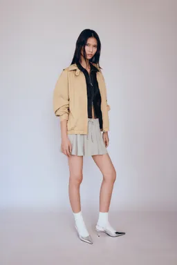 Campera bomber oversize denim de Mango en Chaquetas para argentina