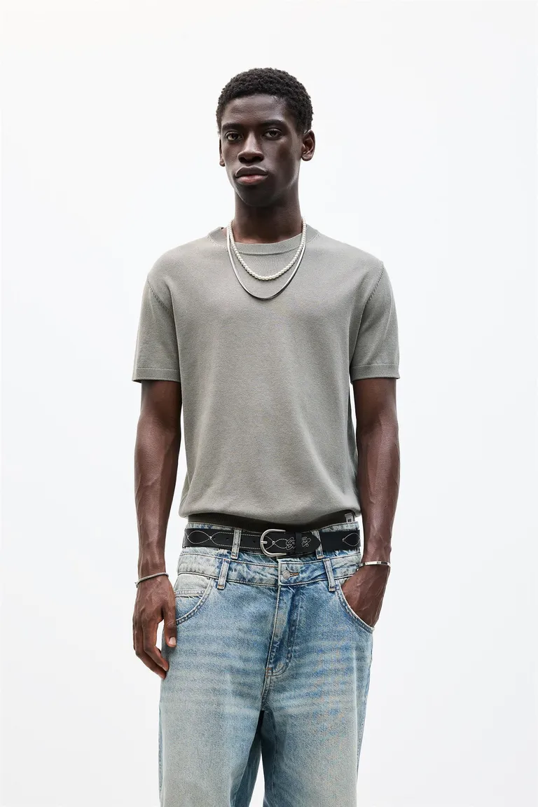 Remera punto manga corta de Pull&Bear en Remeras y Polos para argentina