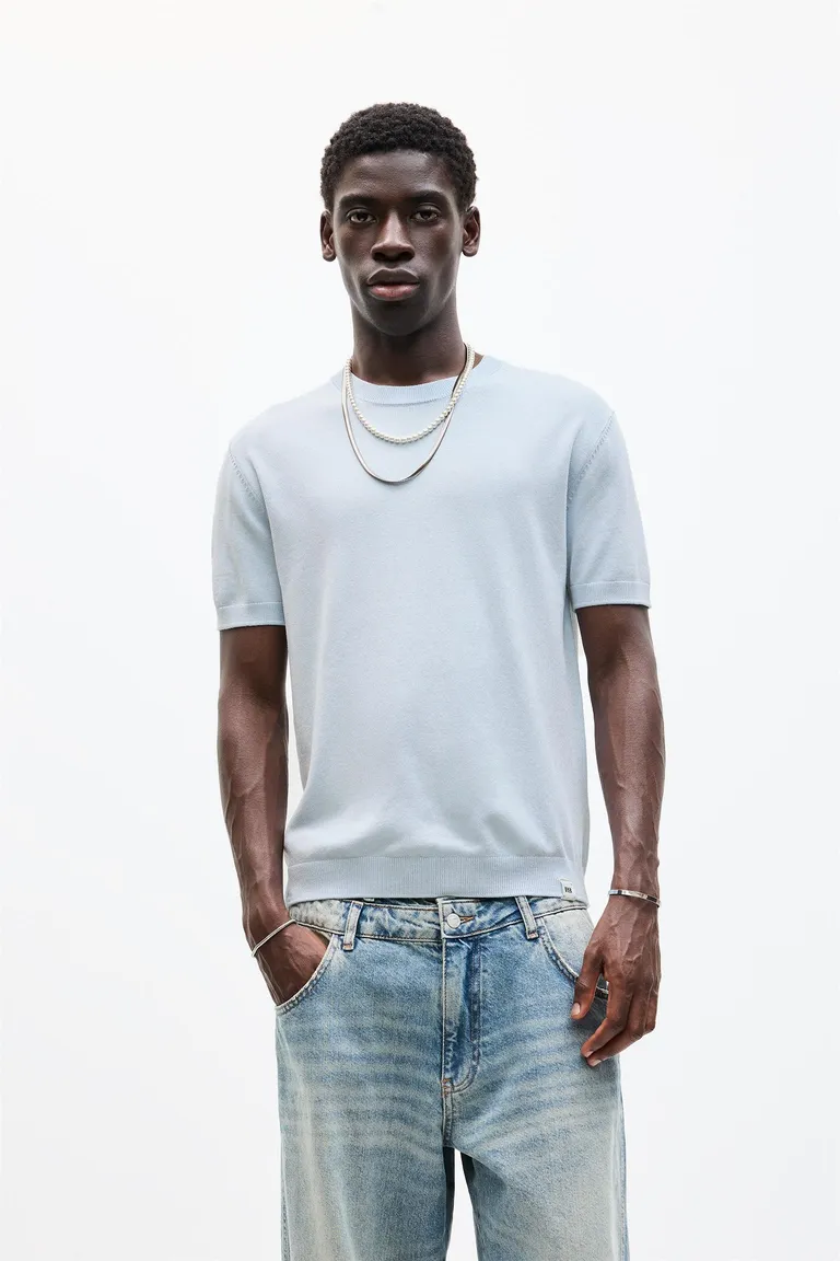 Remera punto manga corta de Pull&Bear en Remeras y Polos para argentina