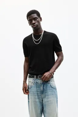 Remera punto manga corta de Pull&Bear en Remeras y Polos para argentina