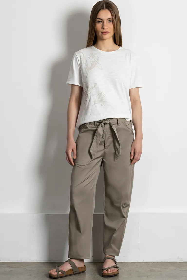 Remera de algodón con estampado vistoso para mujer de Kill en Remeras para argentina