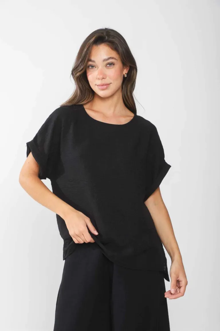 Blusa de lino de cuello redondo para mujer - Elegante y versátil de Belle en Blusas para argentina