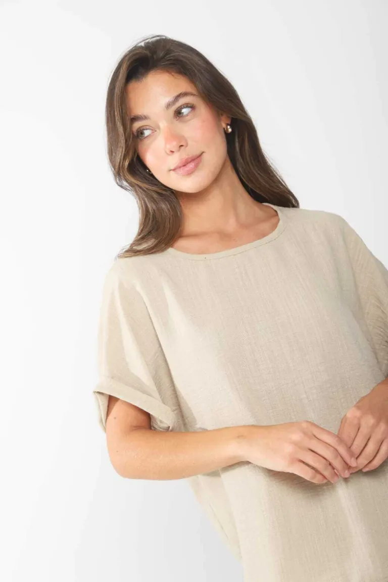 Blusa de lino de cuello redondo para mujer - Elegante y versátil de Belle en Blusas para argentina
