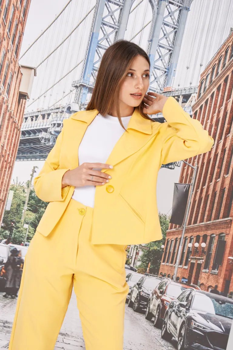 Elegante Blazer de Seda Rosa para Mujer de Apricot en Blazers para argentina