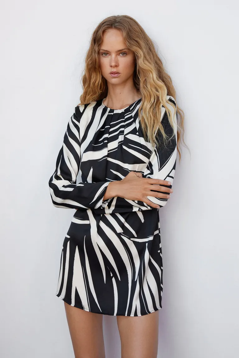 Vestido estampado corto de Mango en Vestidos para argentina