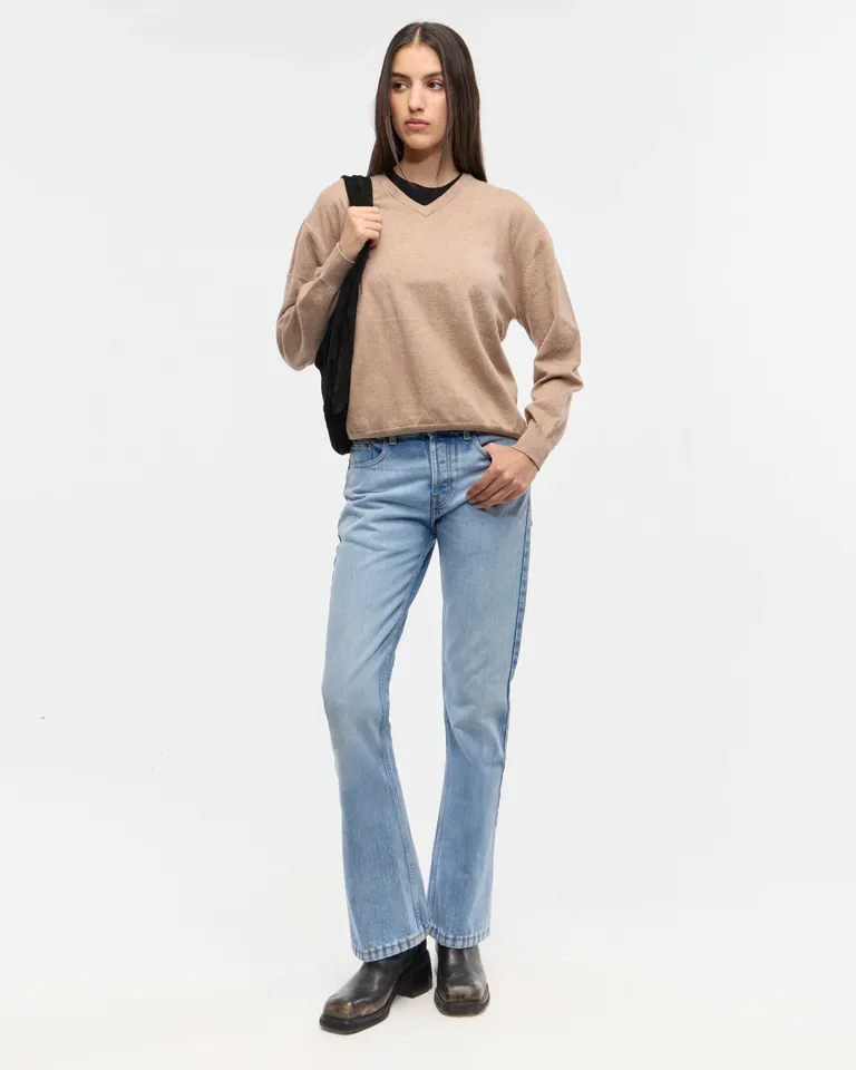 Sweater de punto en escote en V de manga larga para mujer de Ay Not Dead en Buzos y Sweaters para argentina