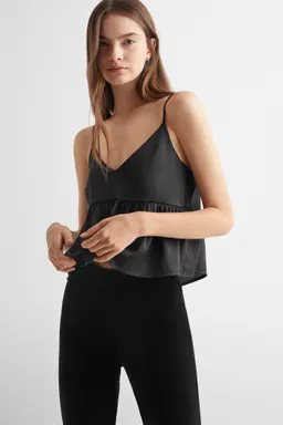 Pantalón recto terciopelo de Mango Teen en Pantalones para argentina