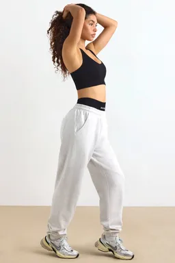 Pantalón jogger tiro medio de Oh Polly en Pantalones para argentina