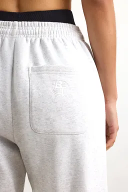 Pantalón jogger tiro medio de Oh Polly en Pantalones para argentina