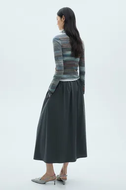 Sweater rayado cuello alto de Mango en Buzos y Sweaters para argentina