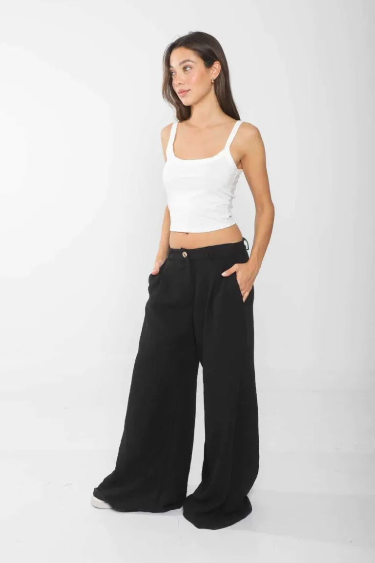 Pantalón ancho de lino con pinzas delanteras para un look femenino y elegante de Belle en Pantalones para argentina