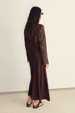 Jersey crochet flores de Mango en Buzos y Sweaters para argentina
