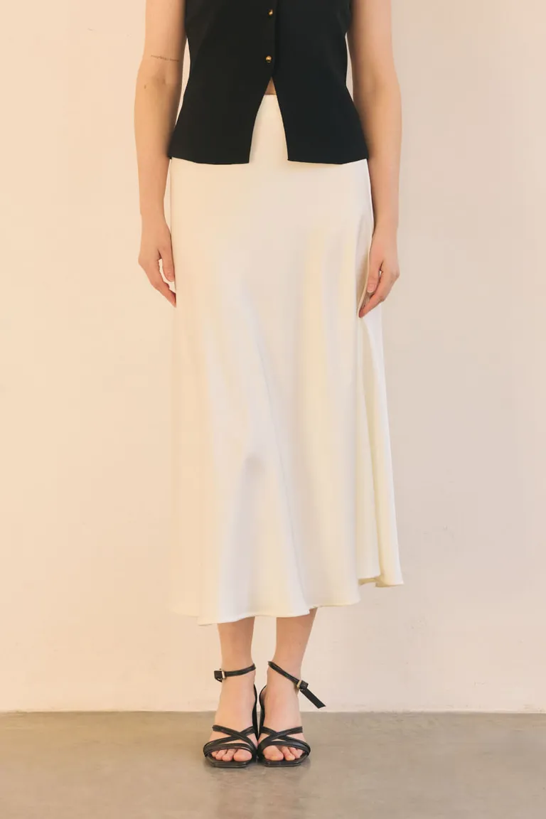 Falda larga y modular midi, con corte elegante y diseño versátil de Portsaid en Faldas para argentina