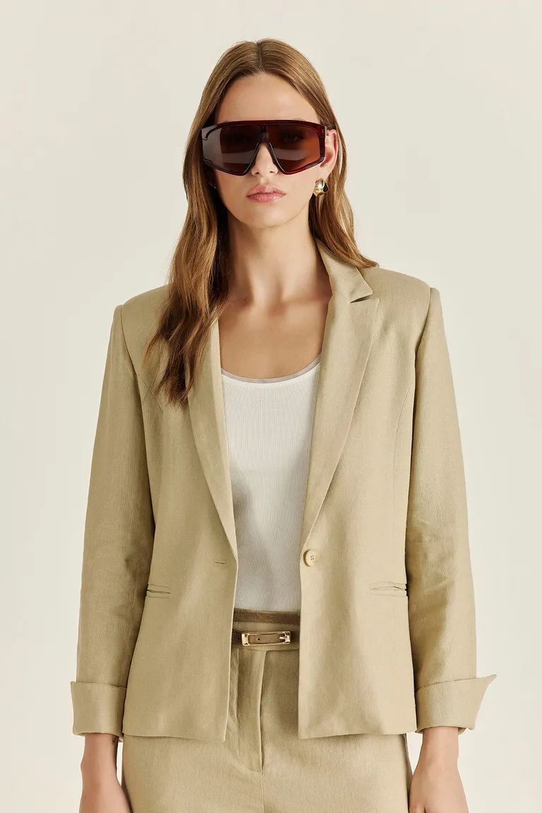 Blazer de lino beige, diseño exclusivo y corte moderno para un look elegante de Tucci en Blazers para argentina