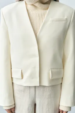 Blazer crop estructura de Mango en Blazers para argentina
