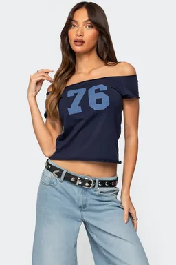 Remera hombros descubiertos de Edikted en Tops para argentina