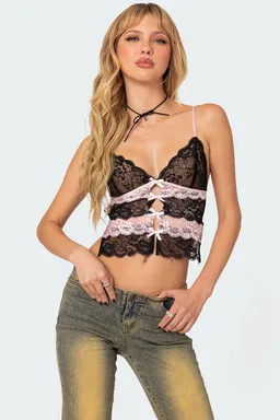 Top encaje transparente espalda de Edikted en Tops para argentina