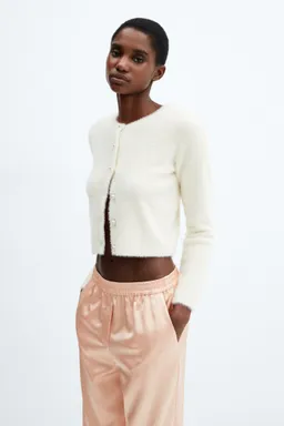 Pantalón satinado elástico de Mango en Pantalones para argentina