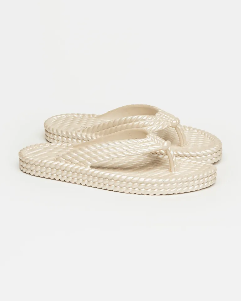 Sandalias planas de diseño náutico para mujer de Prüne en Sandalias para argentina