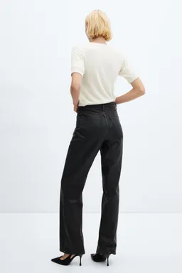 Jeans rectos efecto brilloso de Mango en Pantalones para argentina