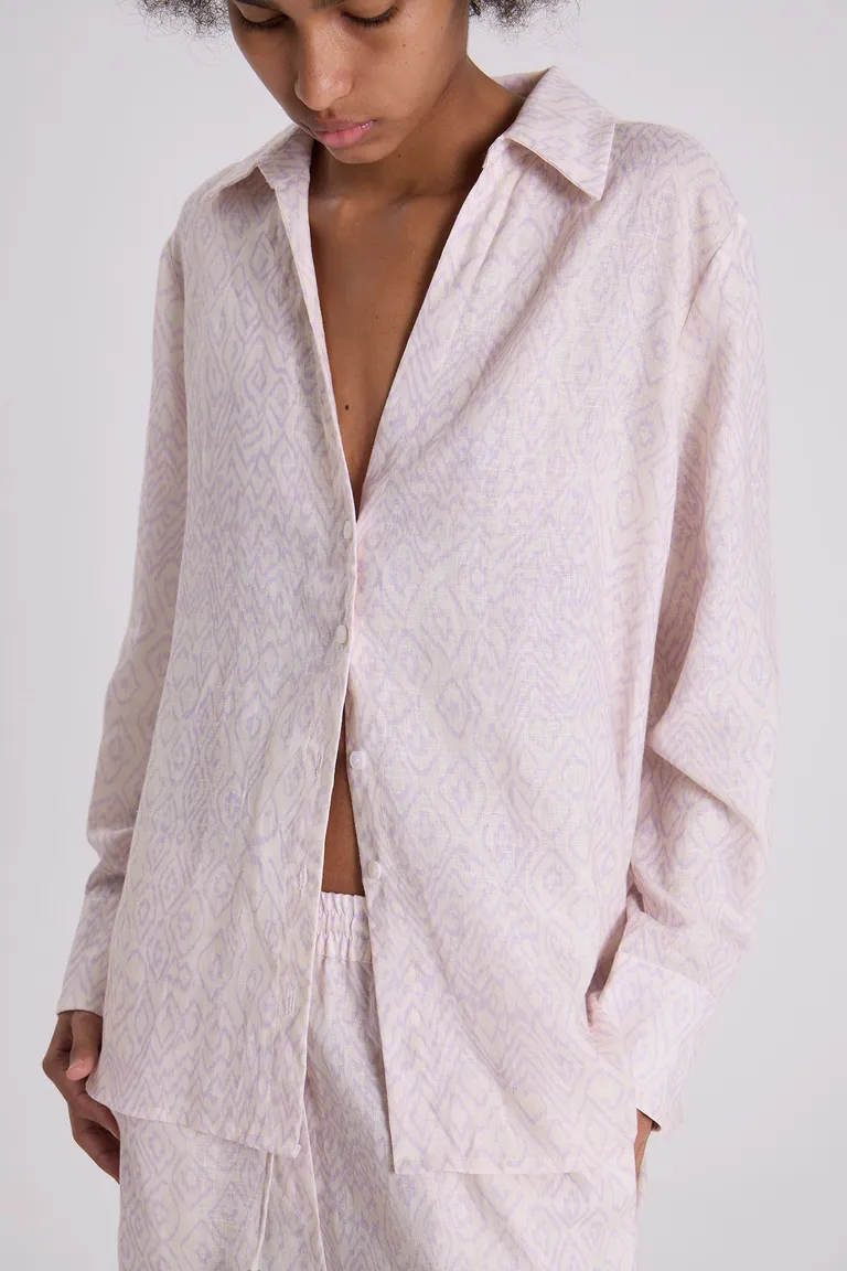 Camisa de lino de silueta recta con cuello camisero de Maria Cher en Camisas para argentina