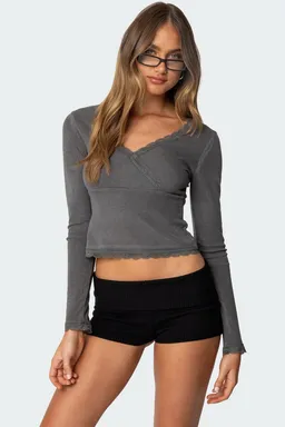 Top manga larga dareen ribbed de Edikted en Tops para argentina