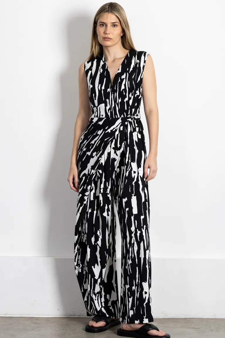 Enterito largo de estampado blanco y negro con cruce delantero y ajuste en la cintura de Kill en Monos para argentina