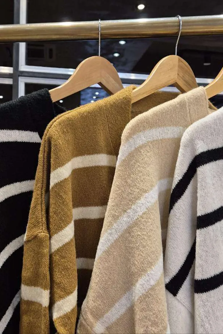 Saco de Frizz Rayado de Hesed en Buzos y Sweaters para argentina