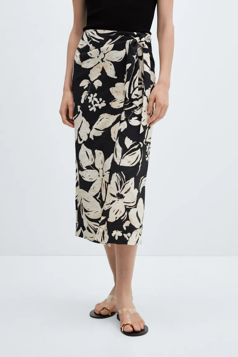 Falda cruzada floral de Mango en Faldas para argentina