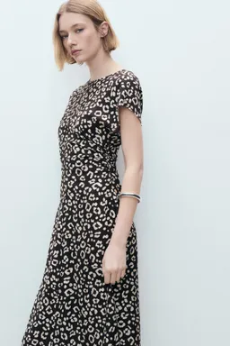 Vestido leopardo deshilachado de Mango en Vestidos para argentina
