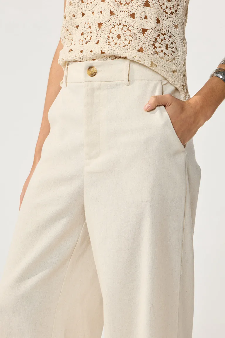 Pantalón de lino de corte wide y tiro alto para mujer de Cuesta Blanca en Pantalones para argentina