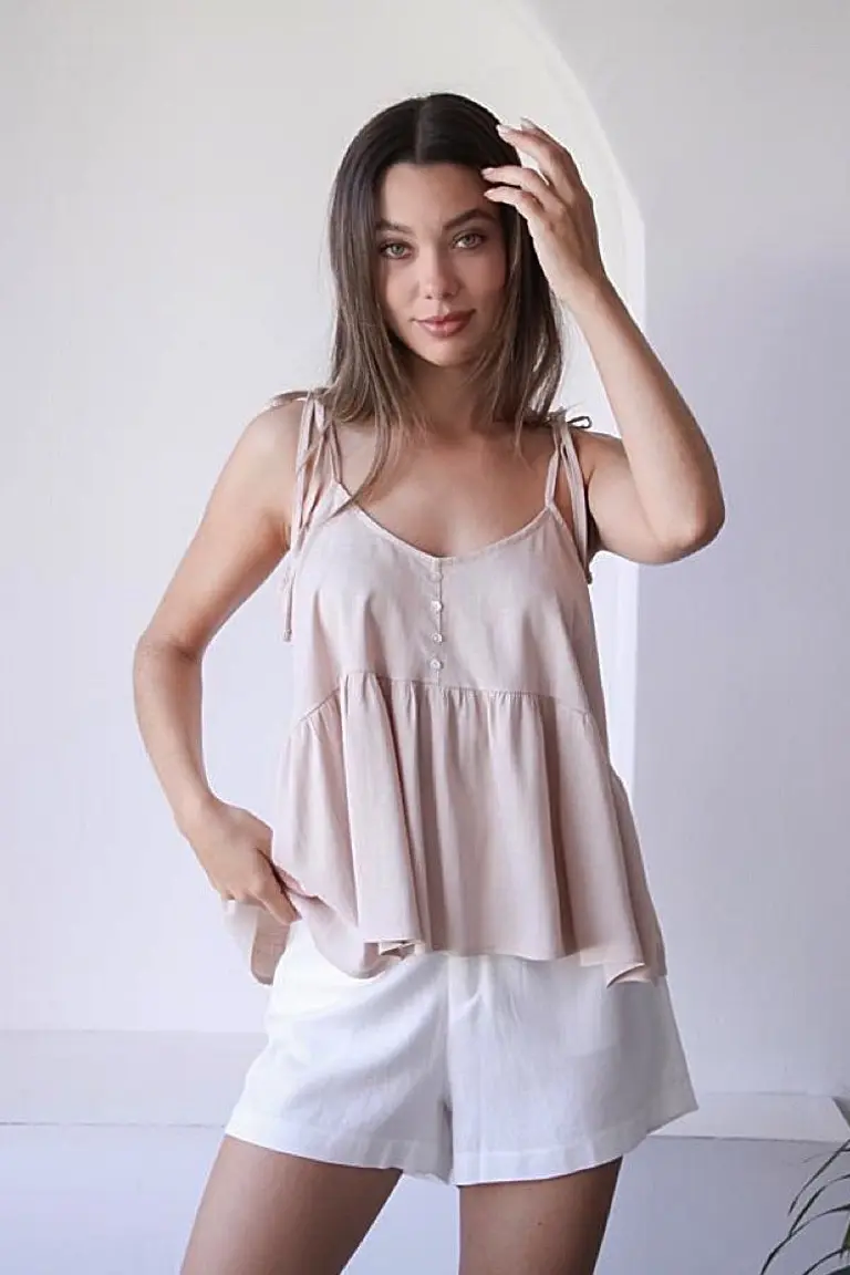 Blusa Bretel Con Vuelo de Hesed en Blusas para argentina