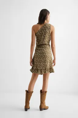 Vestido asimétrico con volantes de Mango Teen en Vestidos para argentina