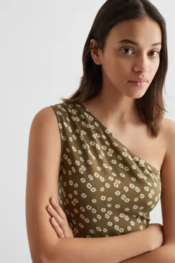 Vestido asimétrico con volantes de Mango Teen en Vestidos para argentina