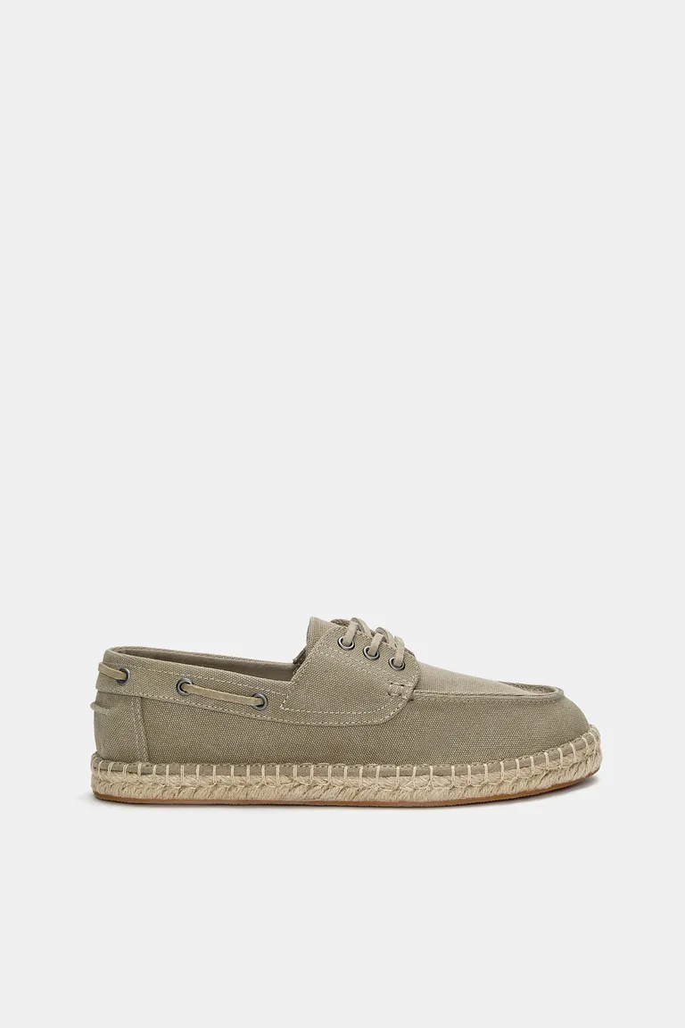 Zapatos náuticos de Pull&Bear en Mocasines y Náuticos para argentina