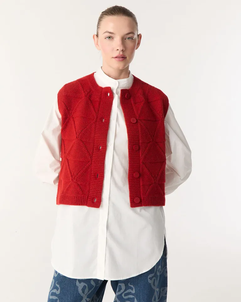 Chaleco con diseño de rombos y cierre frontal de Furzai en Chalecos para argentina