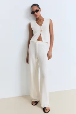 Pantalón punto recto de Mango en Pantalones para argentina