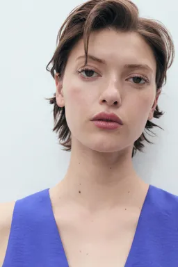 Top modal cuello pico de Mango en Tops para argentina