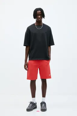 Bermuda jogger stwd de Pull&Bear en Bermudas y Shorts para argentina