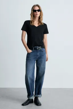 Camiseta algodón cuello pico de Mango en Remeras para argentina