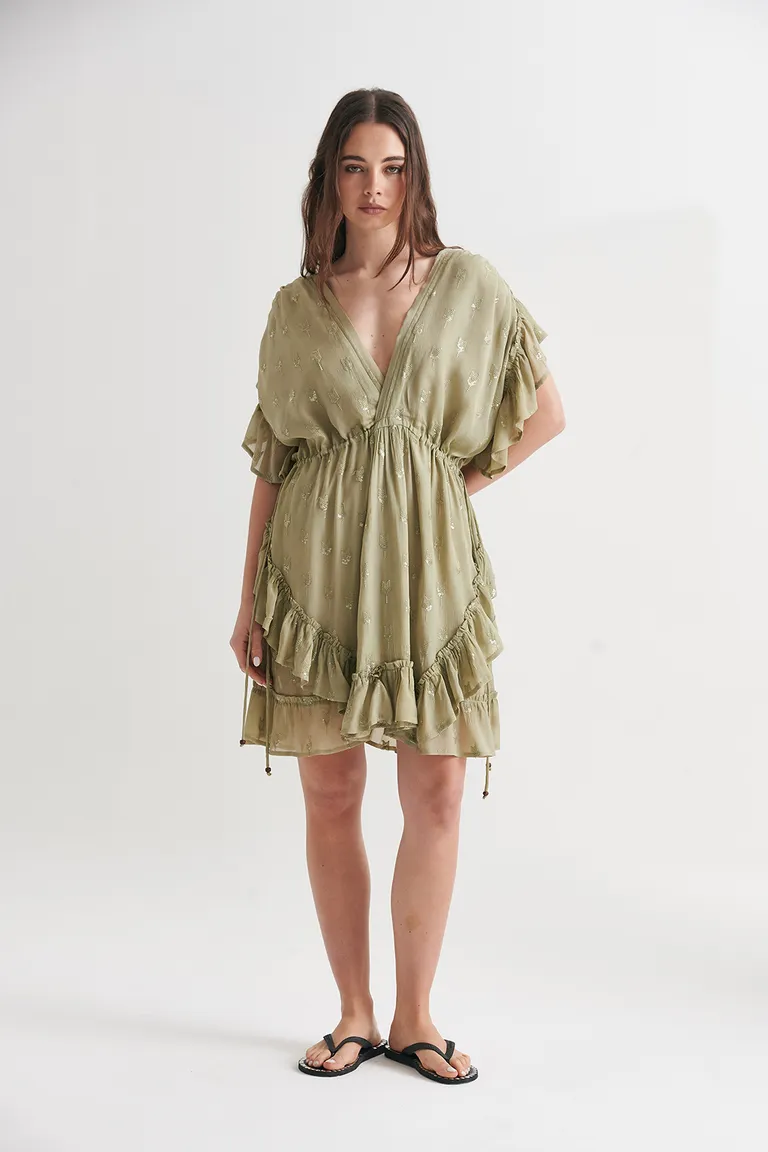 Vestido Judhit: Diseño vaporoso y elegante con detalles en volados y bordados brillantes de Sweet en Vestidos para argentina