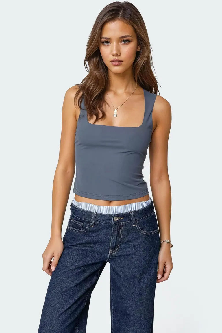 Top essy con cuello cuadrado de Edikted en Tops para argentina