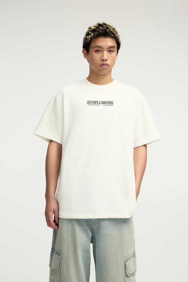 Buzo girasoles van gogh de Pull&Bear en Remeras y Polos para argentina