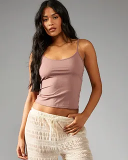 Top básico de tirantes finos de Missguided en Tops para argentina