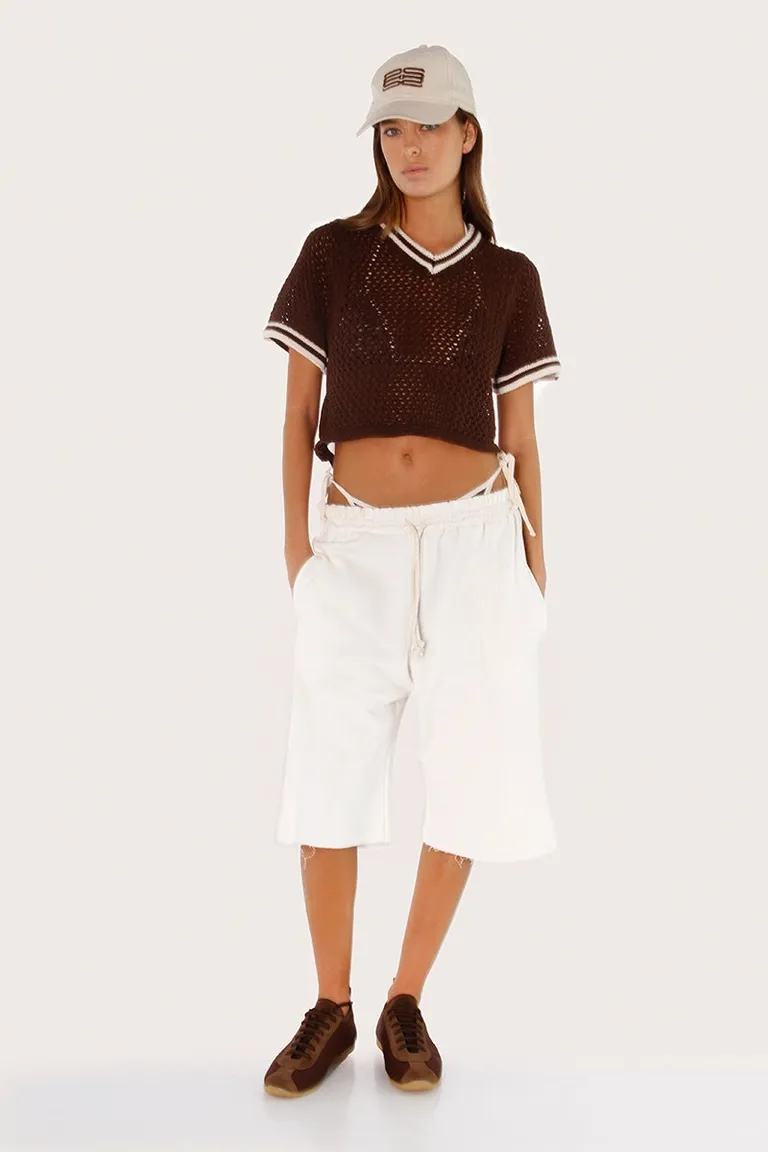 Bermudas blancas de algodón con cintura elástica y detalles distintivos de Sofia Sarkany en Pantalones para argentina