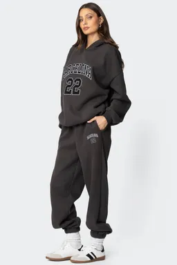 Pantalón jogging oversized barcelona de Edikted en Pantalones para argentina