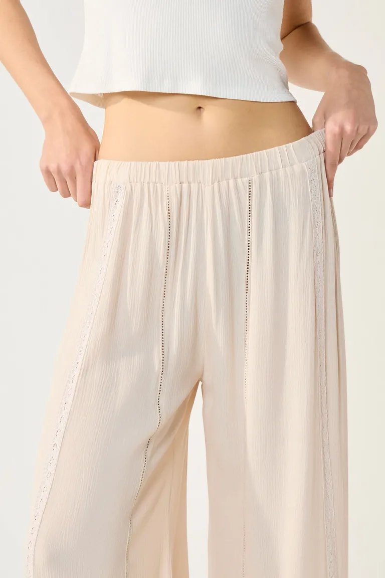 Pantalones palazzo de tiro alto con cintura elástica en bambula lisa de Cuesta Blanca en Pantalones para argentina