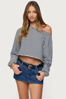 Buzo aveline off shoulder de Edikted en Buzos y Sweaters para argentina